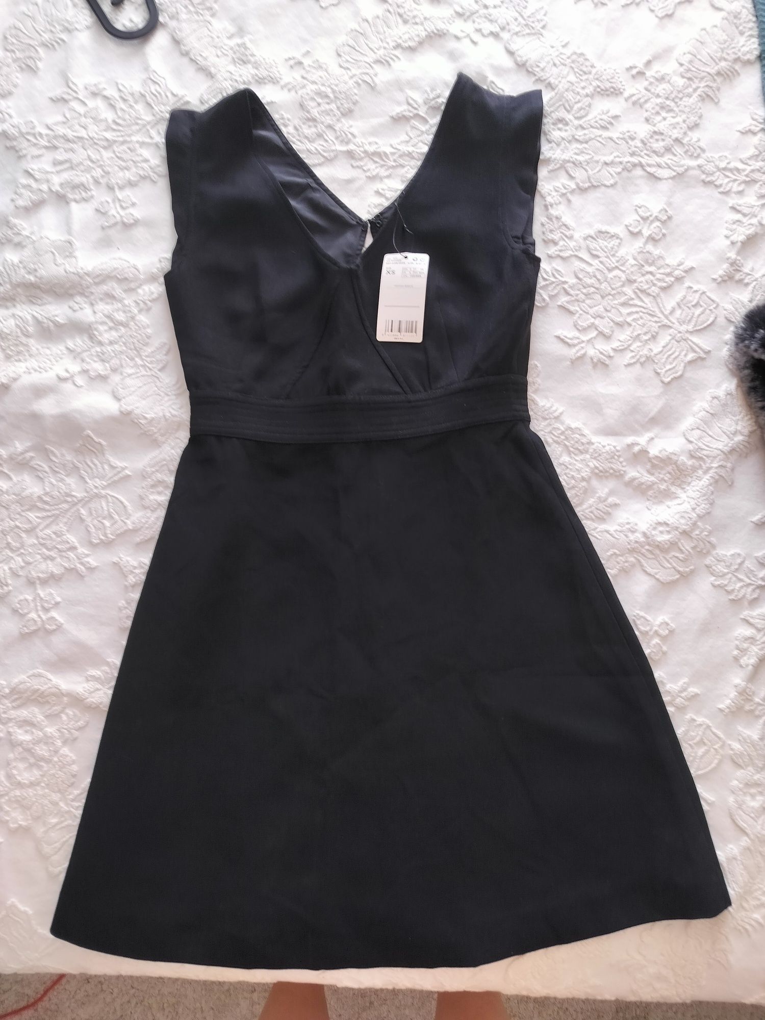 Vestido curto Mango XS