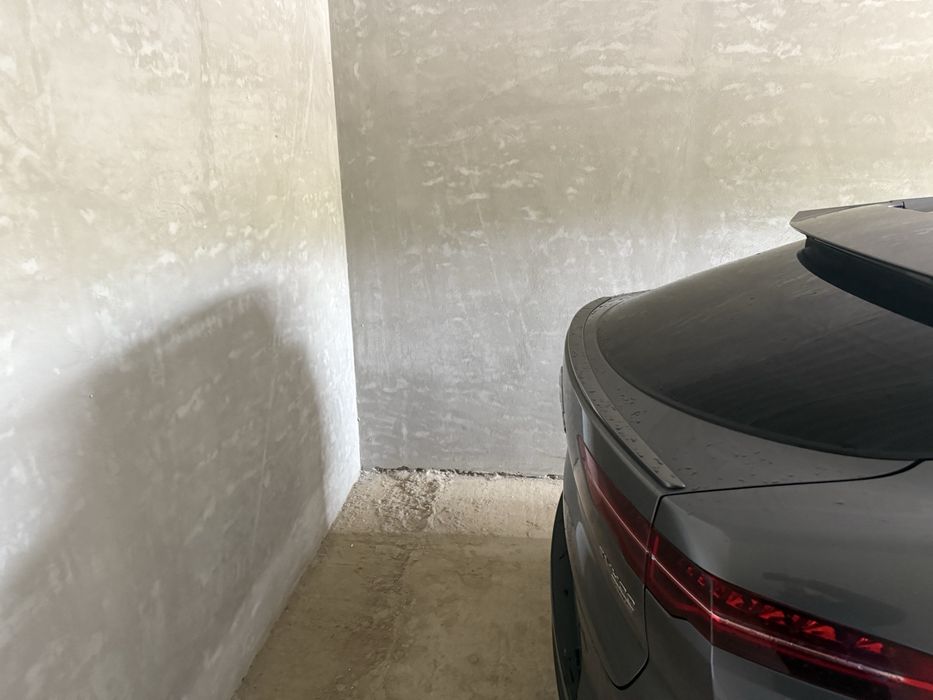 Власник, продам гараж ЖК Amsterdam Амстердам, Озерна