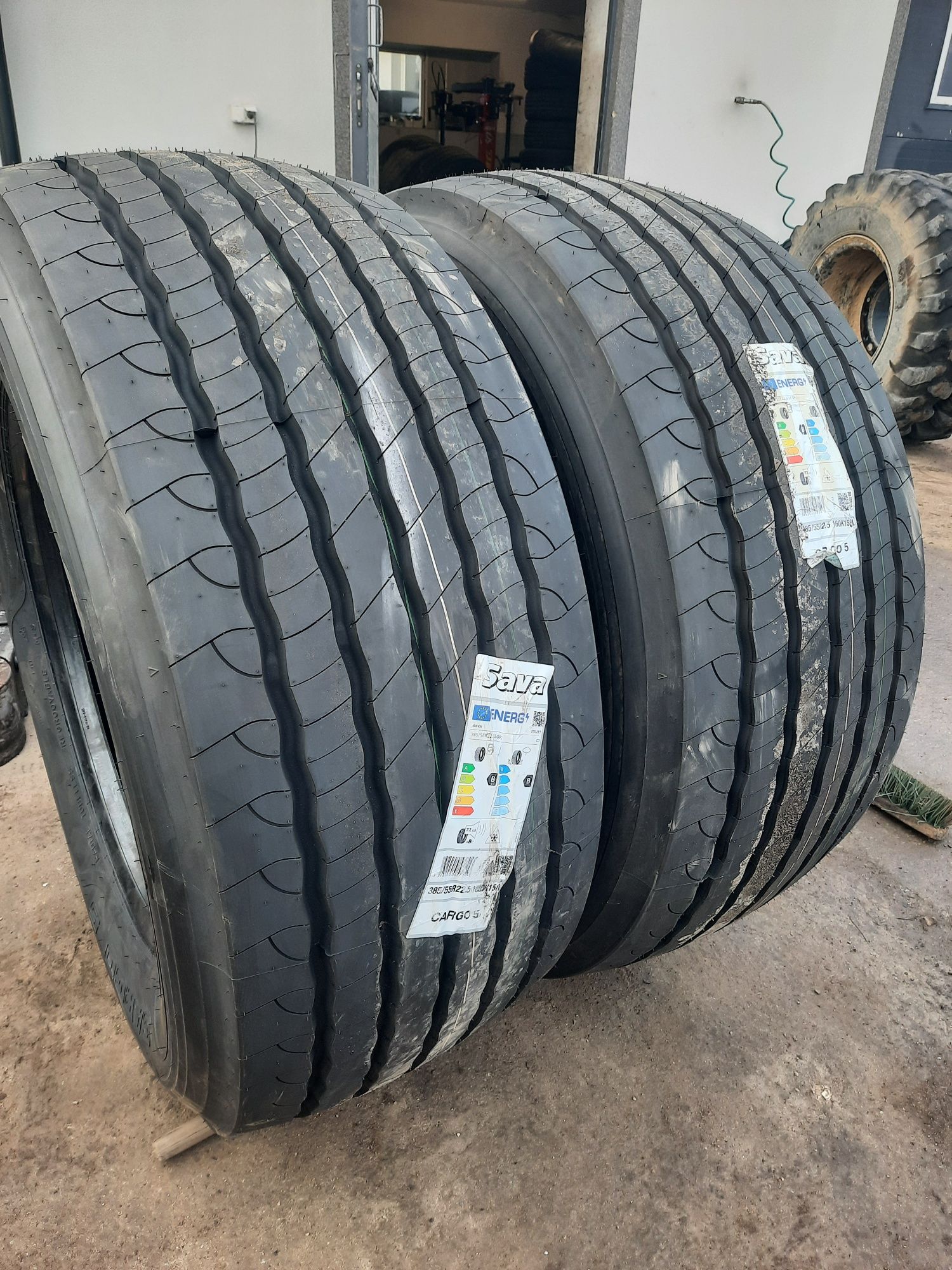 Opony nowe 385/55 R22.5 Sava cargo 5 naczepa