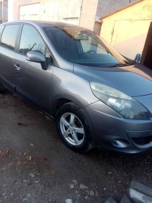 продам Renault Scenic