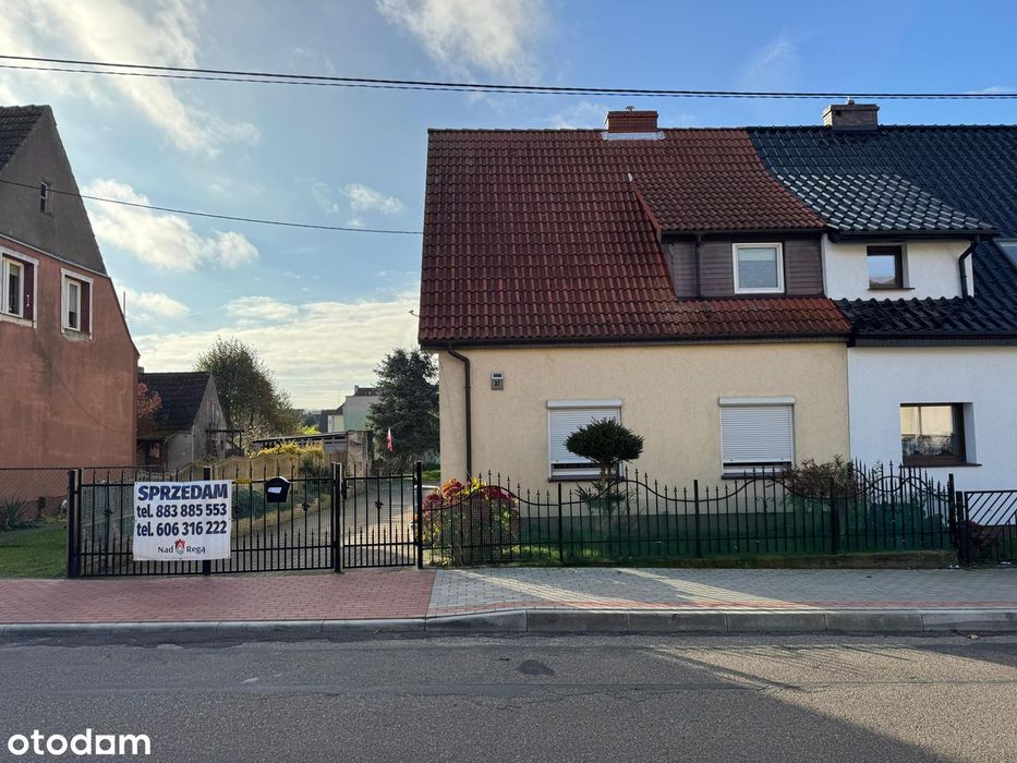 Na sprzedaż – połowa domu (bliźniak) przy ul. Warszawskiej w Gryficach