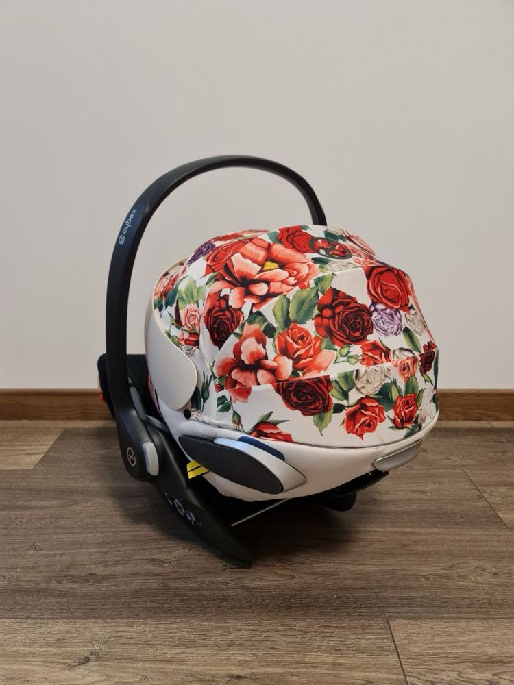 Cybex Cloud Z Spring Blossom автокрісло Сайбекс 0+ розкладне