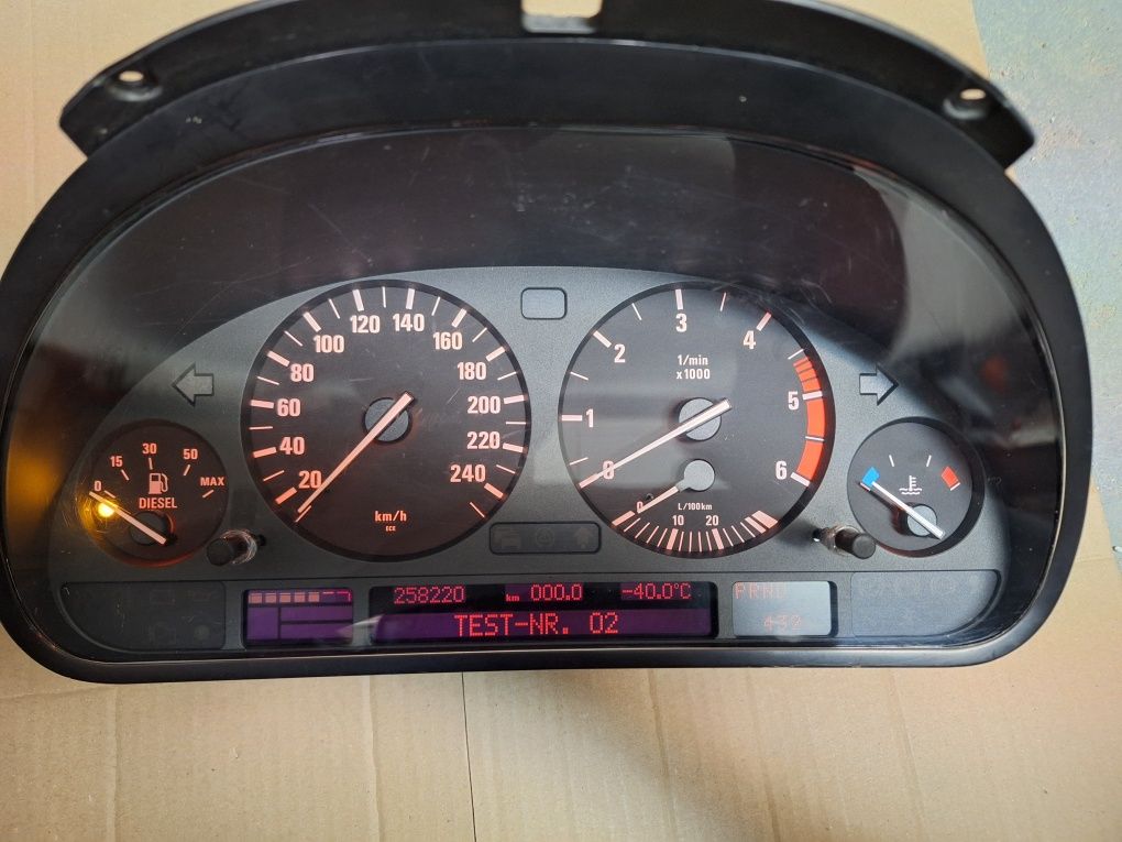 Licznik bmw 525tds diesel e39 automat