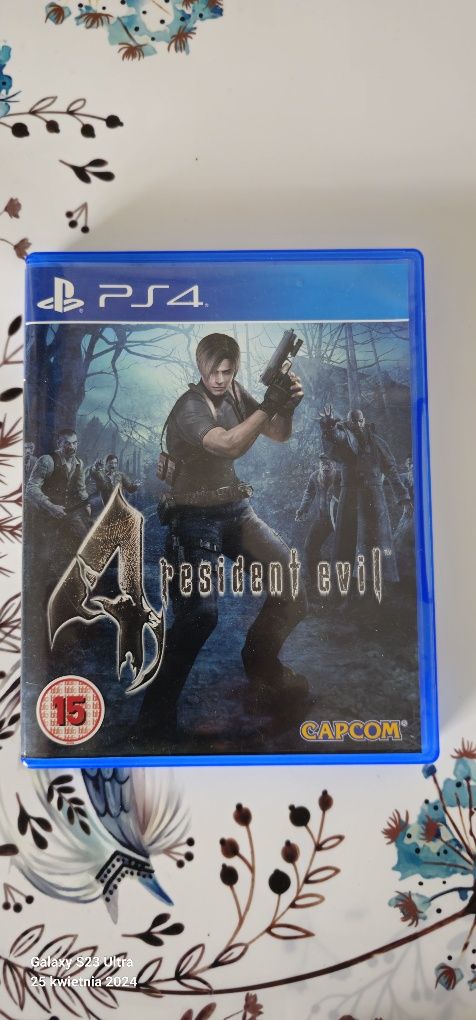 Resident Evil 4  PS4