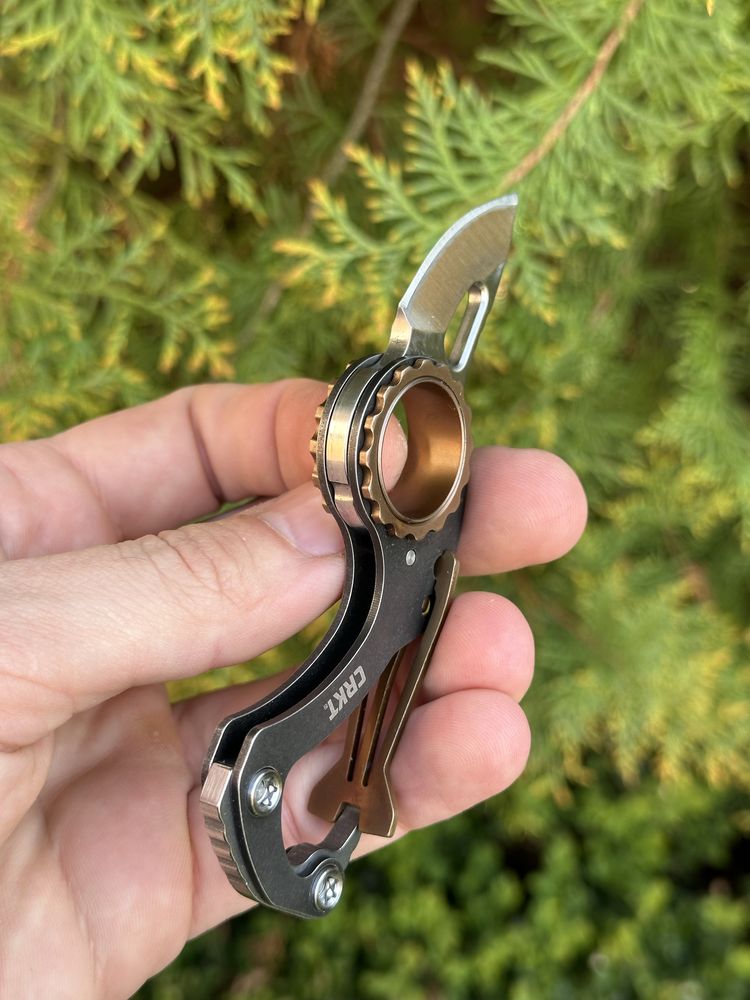 Складний ніж CRKT 9082 COMPANO, складний ніж з карабіном