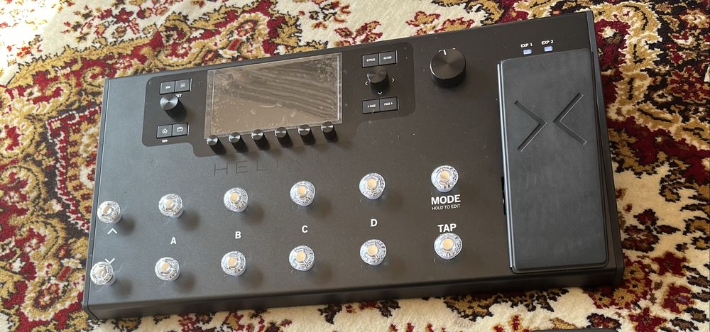 Line 6 - helix LT(RESERVADA)