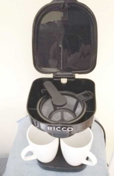 Nowy ekspres do kawy mielonej Ricco