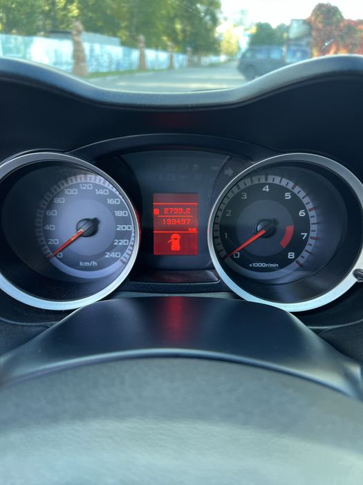 Продам Mitsubishi Lancer 10 2,0 Automat