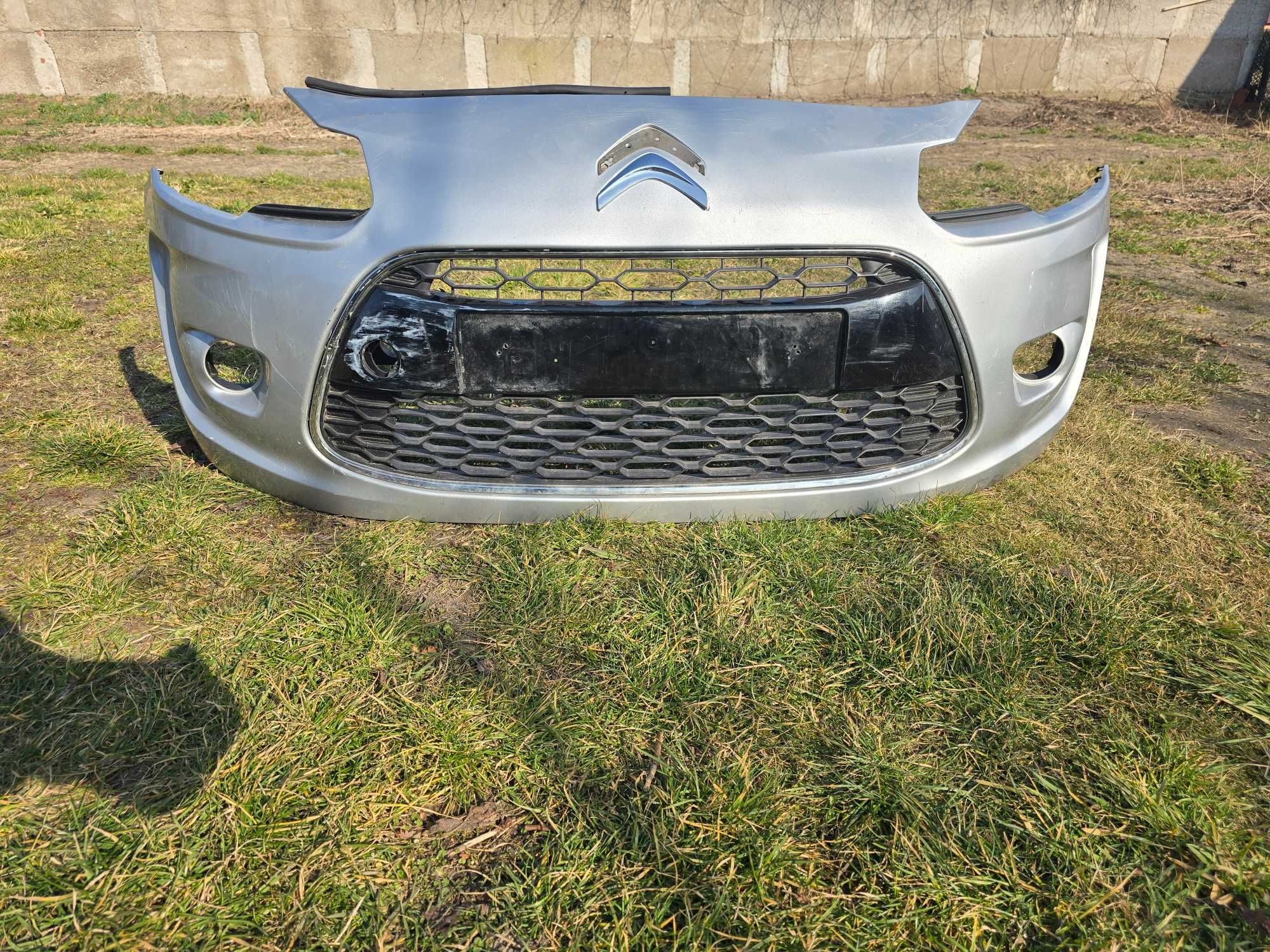 zderzak przód Citroen C3 II 2010-