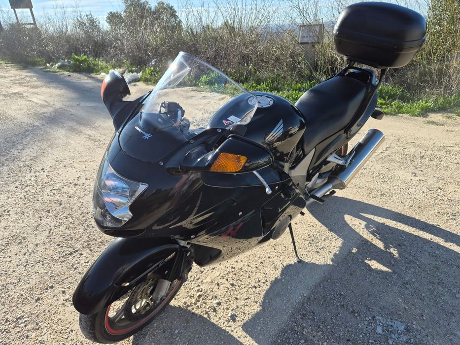 Honda cbr 1100xx ano 2000 injeção
