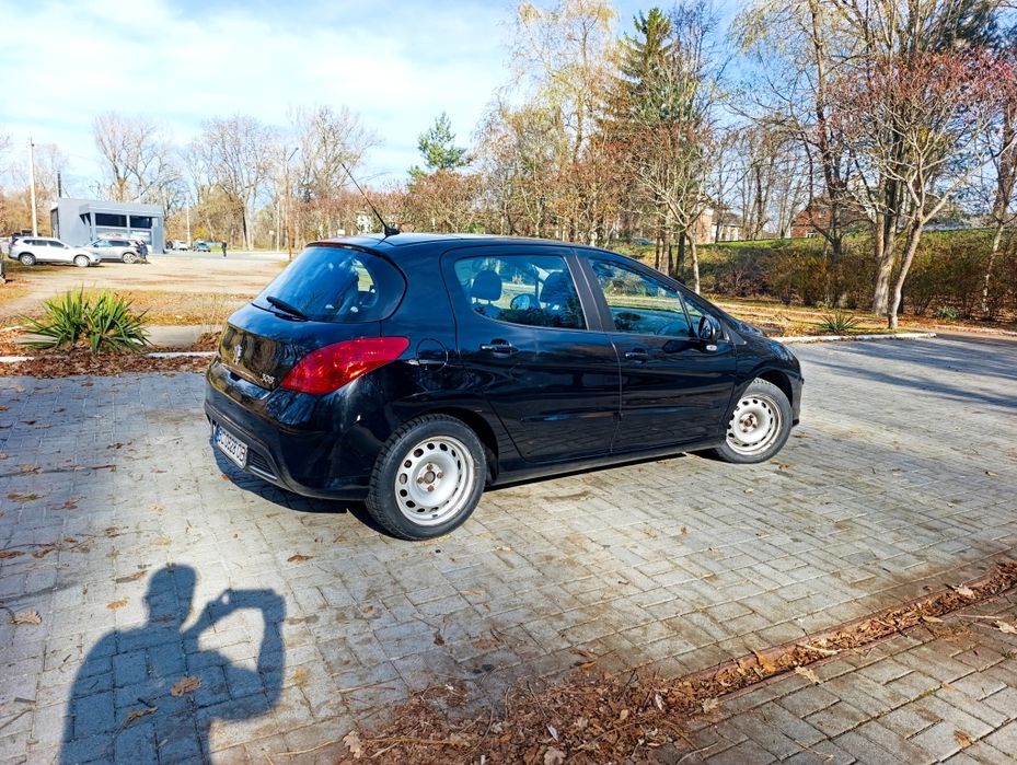 Peugeot 308 (2008) 1,6 бензин атмосфера