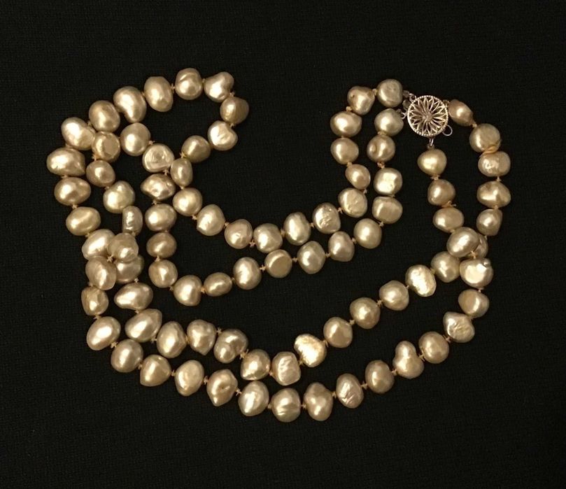 Fio de pérolas naturais