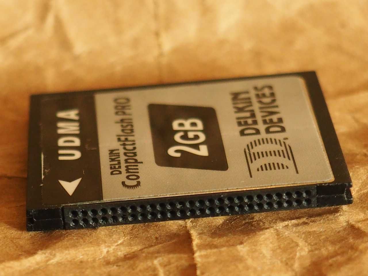 Karta pamięci Delkin Devices Compactflash CF memory card 2GB.