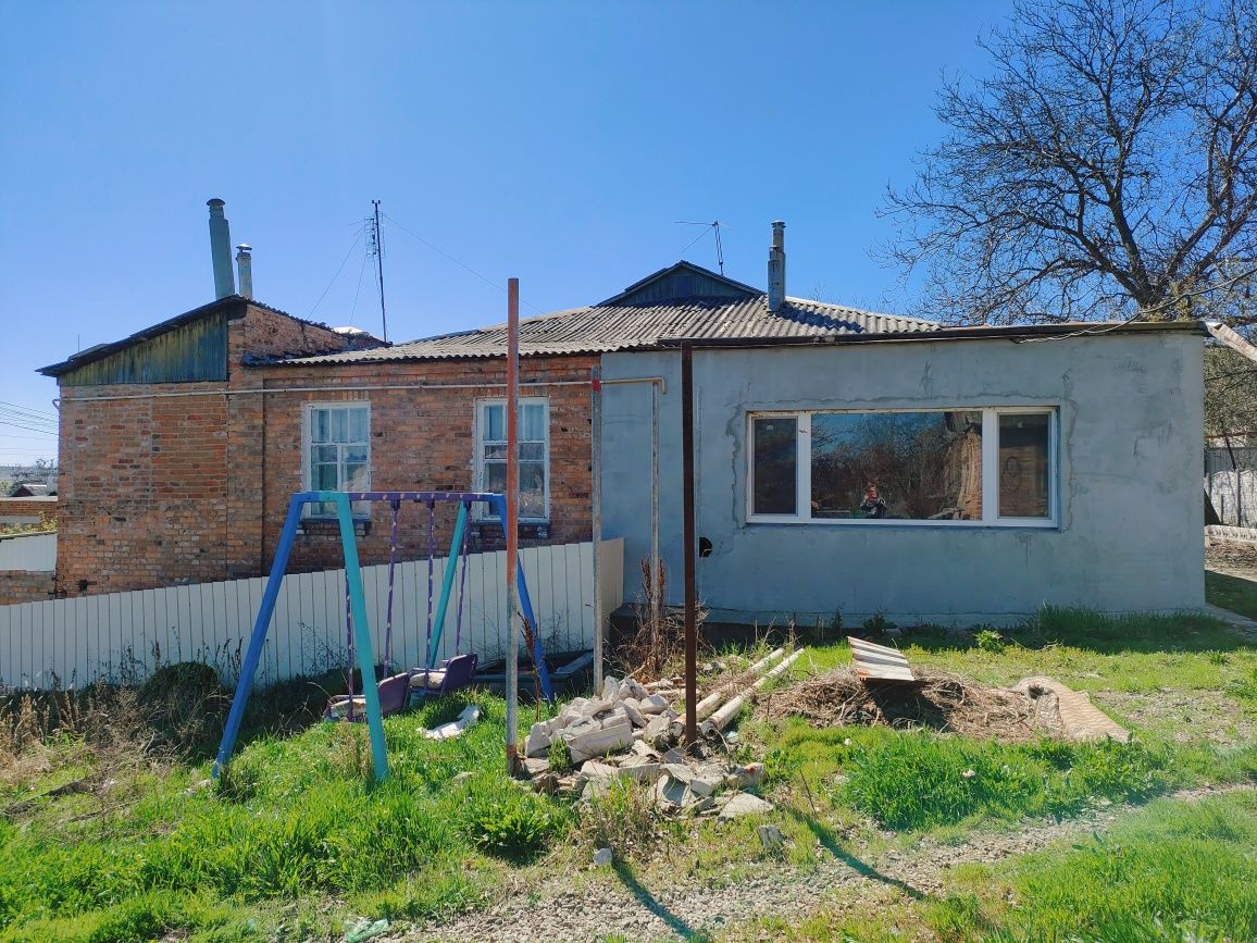 Дом в Мерефе, 8 соток, удобства, место прекрасное