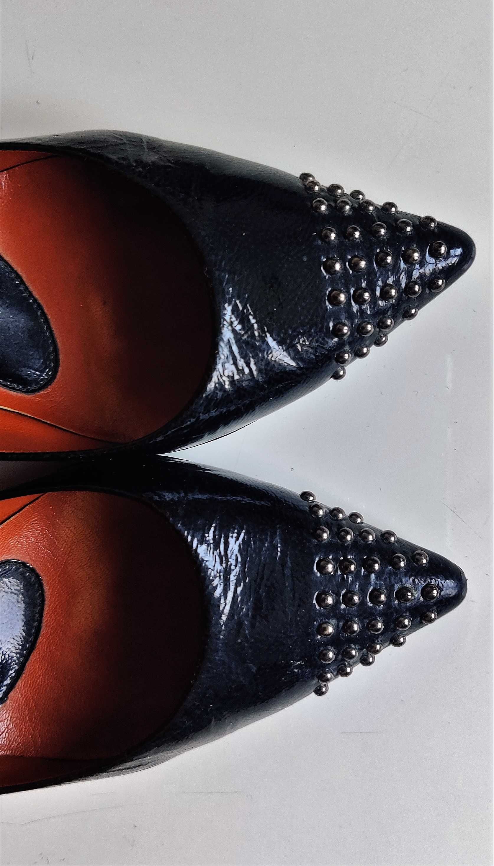 POLLINI czarne szpilki sexy 39 skóra miękka ćwieki