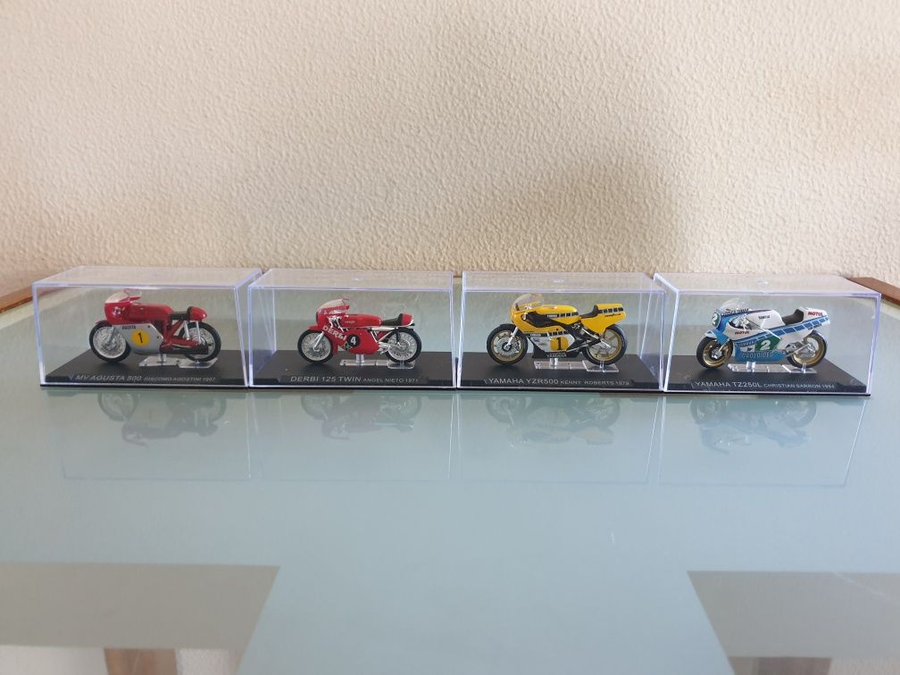 Coleção de motas escala 1.18
