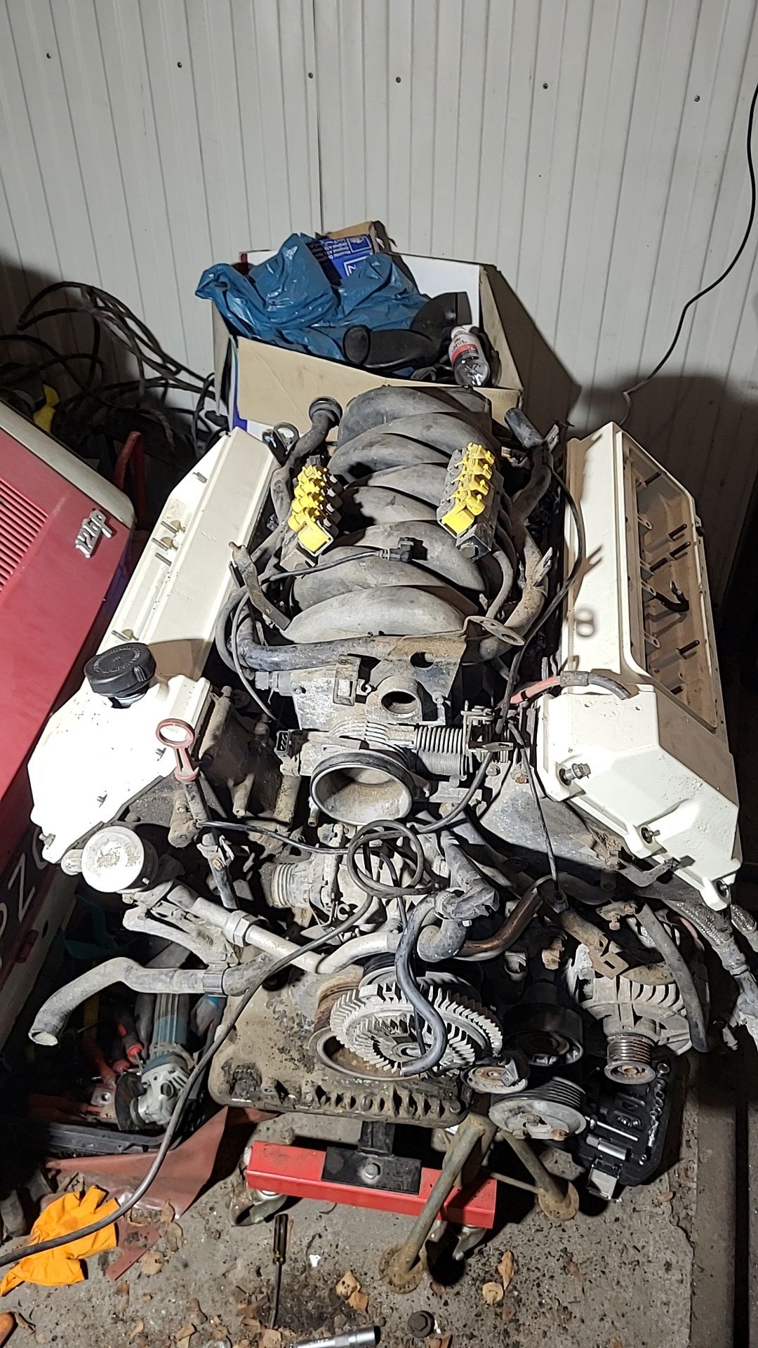 Silnik M60B30 V8 BMW E38