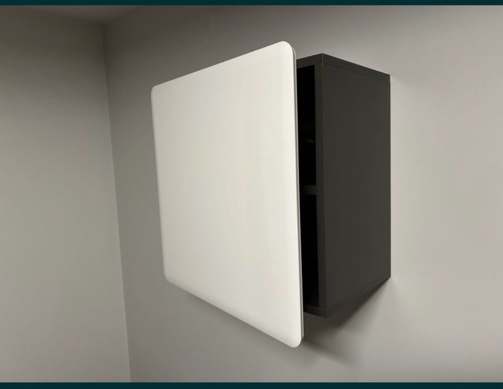 Komplet mebli komoda + 3 szafki wiszace cube