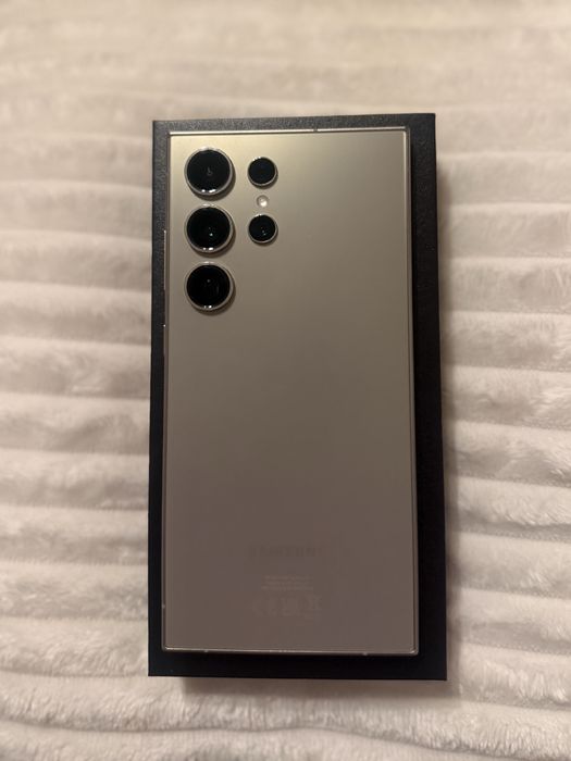 Samsung S24 uktra 256gb