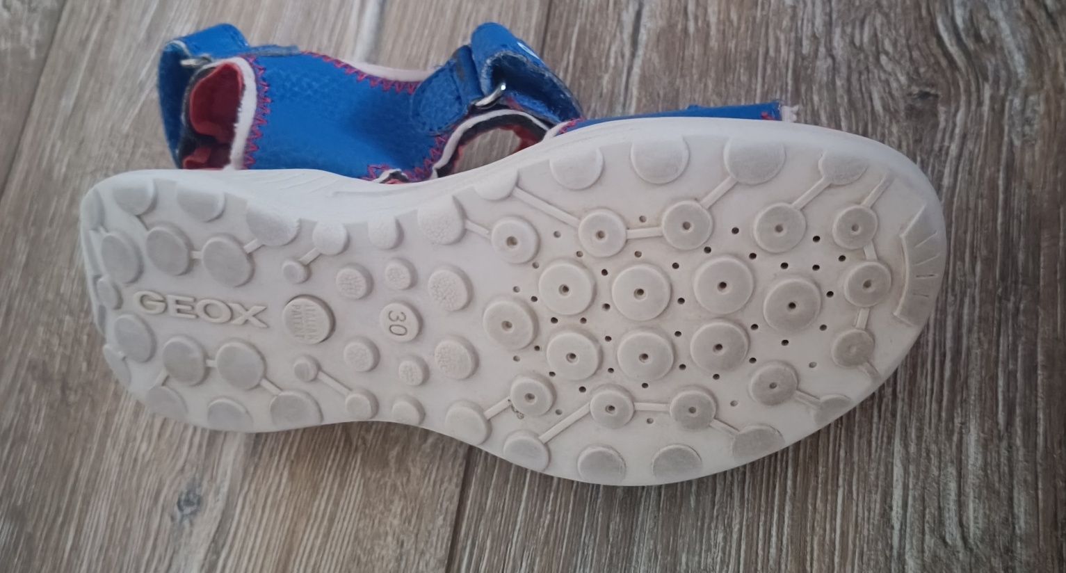 Sandały dla chłopca GEOX rozmiar 30