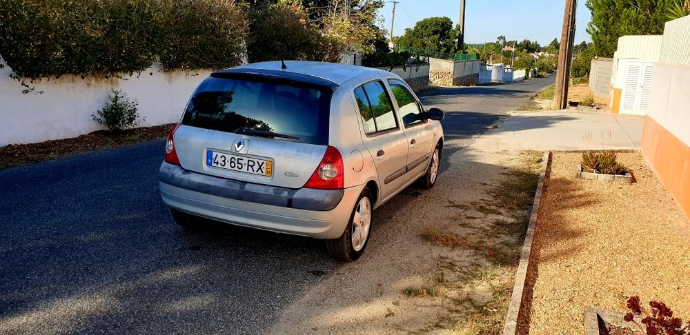 Renault clio 2001 EXCLUSIVO impecável valor negociável