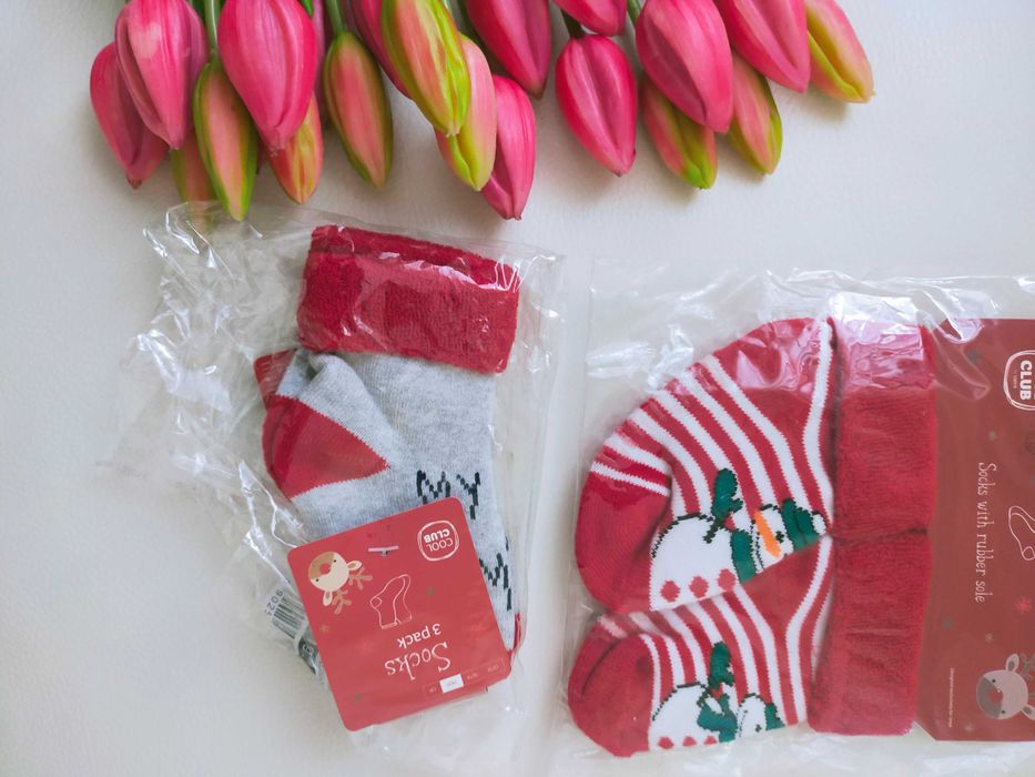 Skarpetki NOWE świąteczne 19-21 SMYK