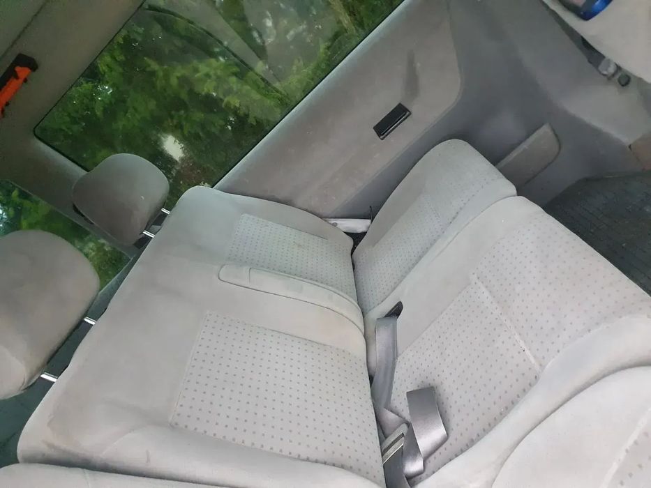 Tylna kanapa 3 osobowa Vw transporter T4 Caravelle 2.5 tdi na części