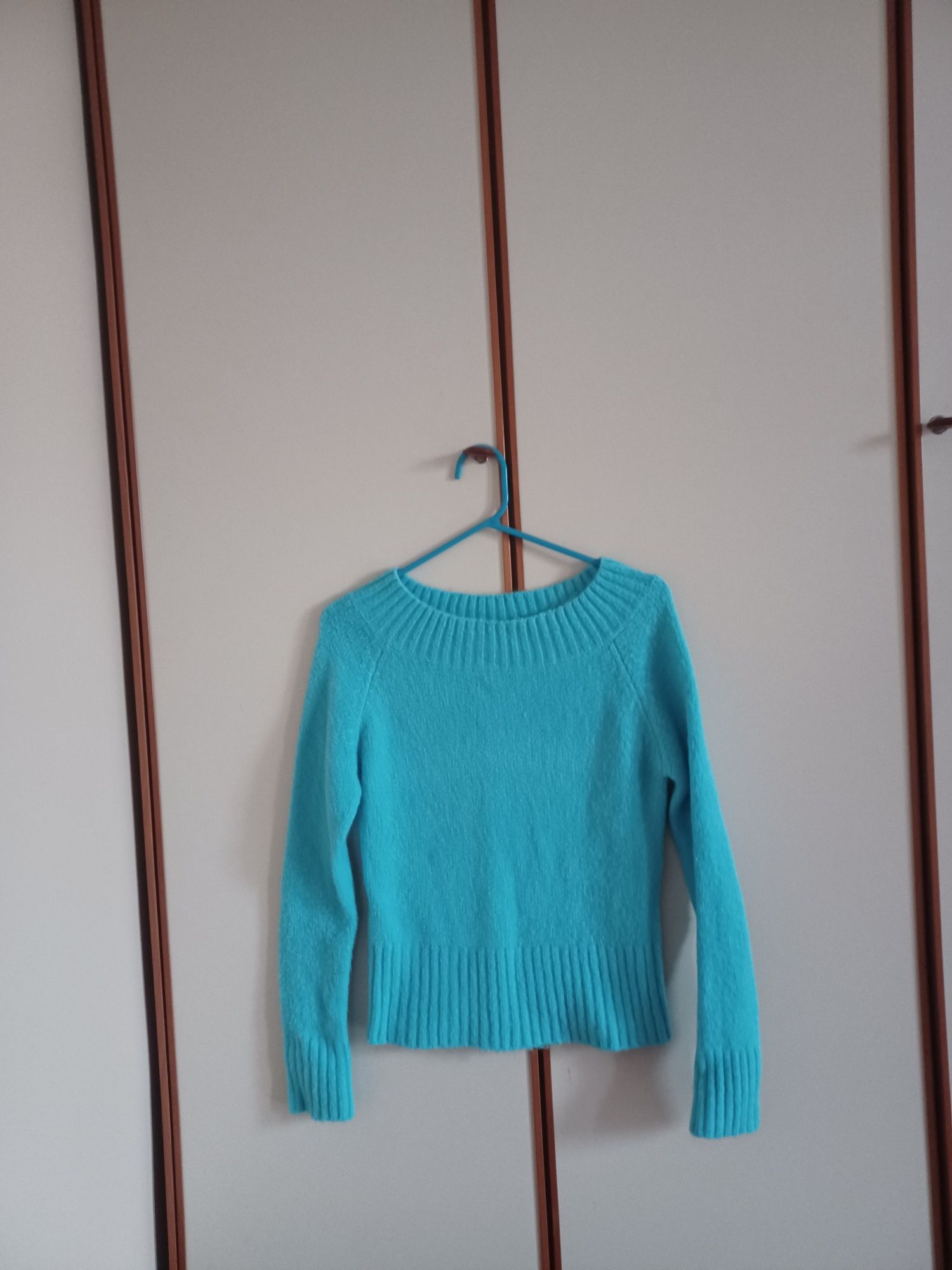 Sweter damski- rozmiar S