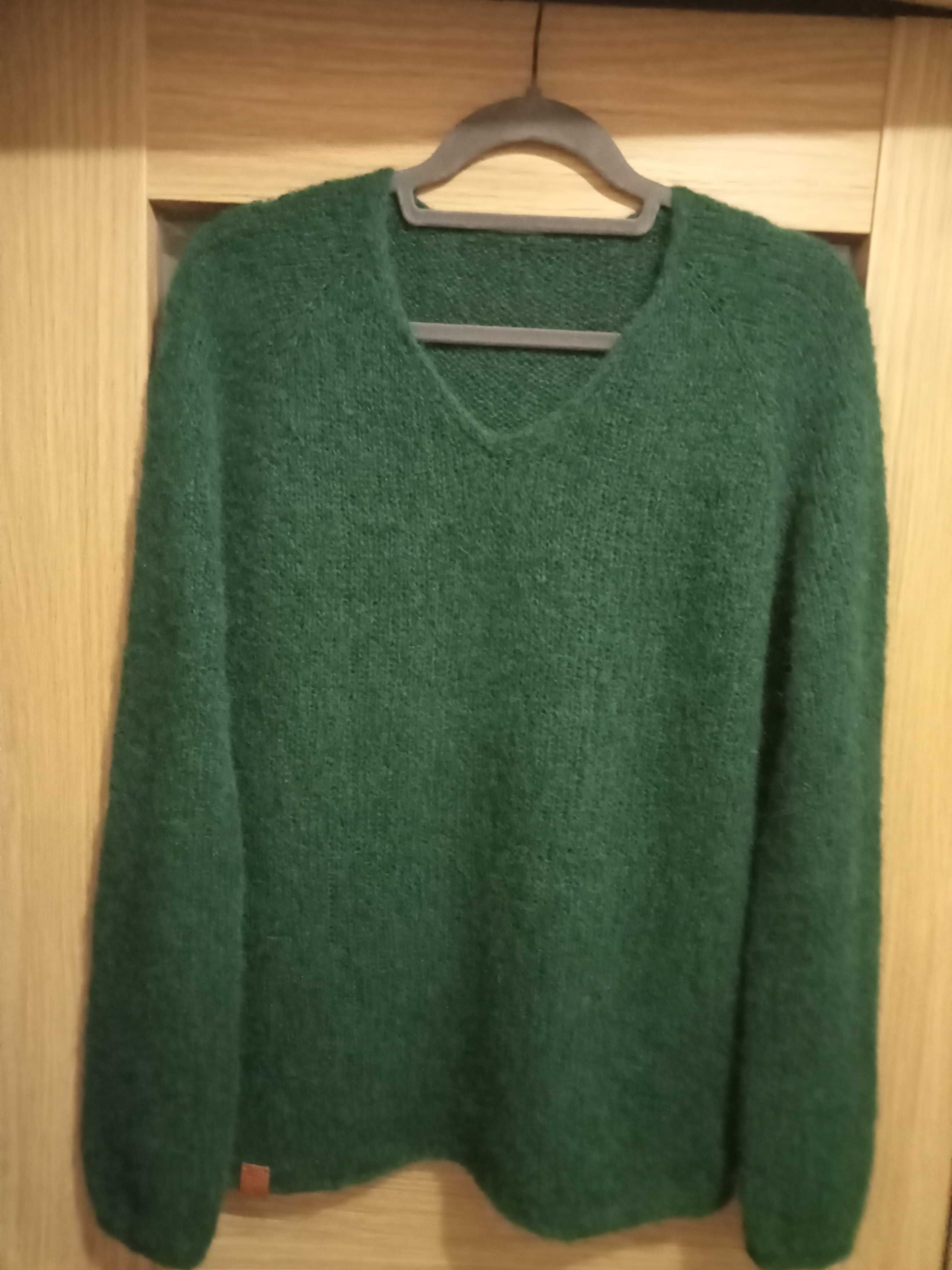 Sweter alpaca. 100 procent naturalne wlokno.Nowy. Mgiełka.