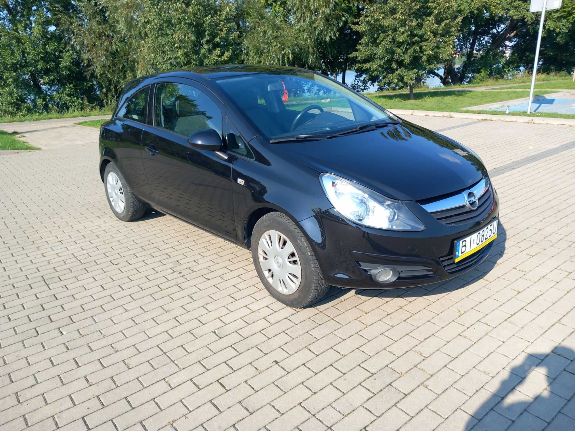 OPEL CORSA D 1.2 benzyna 2009 bagażnik rowerowy