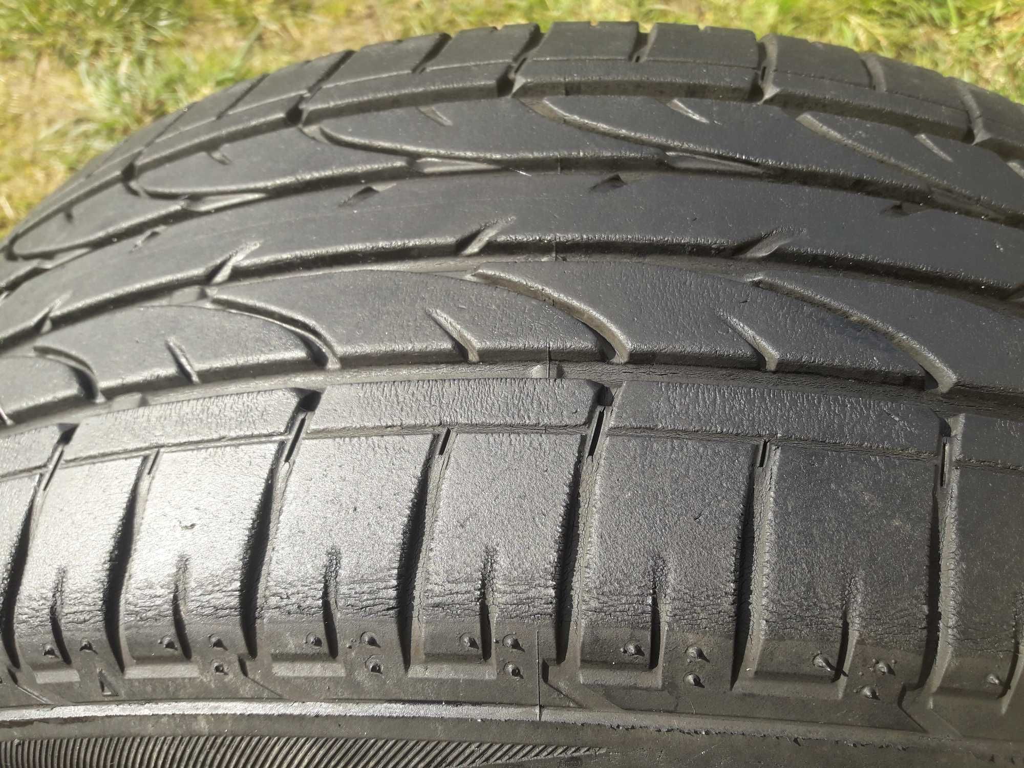 Lato Bridgestone 225/45 R19 6mm