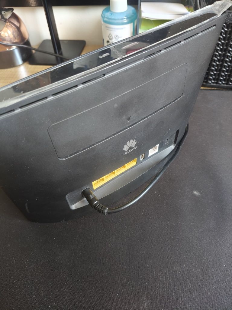 Router LTE Huawei B525-23a