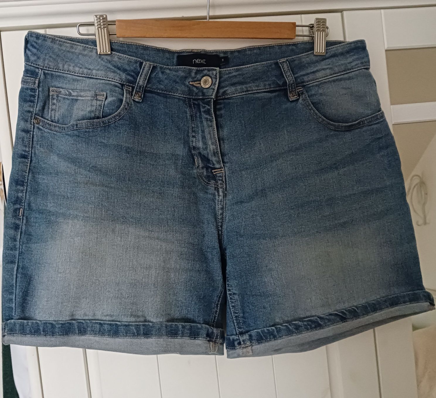 Klasyczne szorty jeans