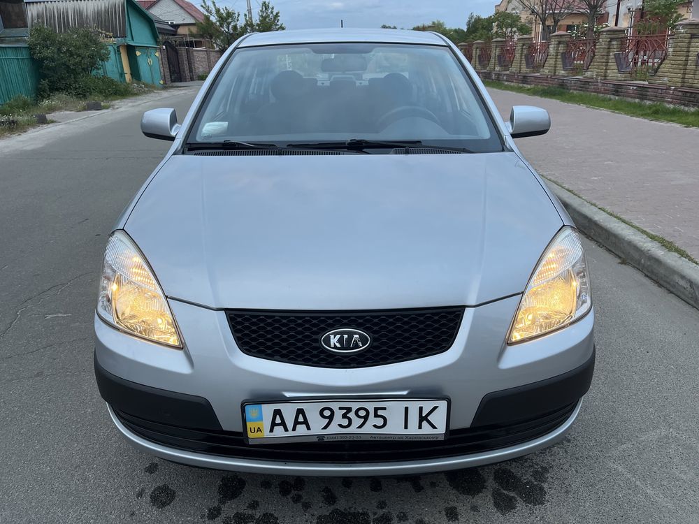 Як нова !!! 61.т.км. Kia Rio 2009