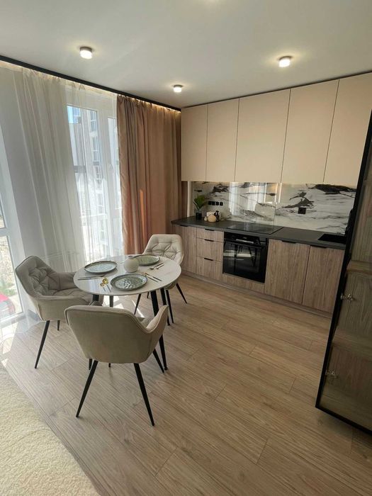 Продаж квартири (апартаменти) в ЖК Америка, вул. Володимира Великого