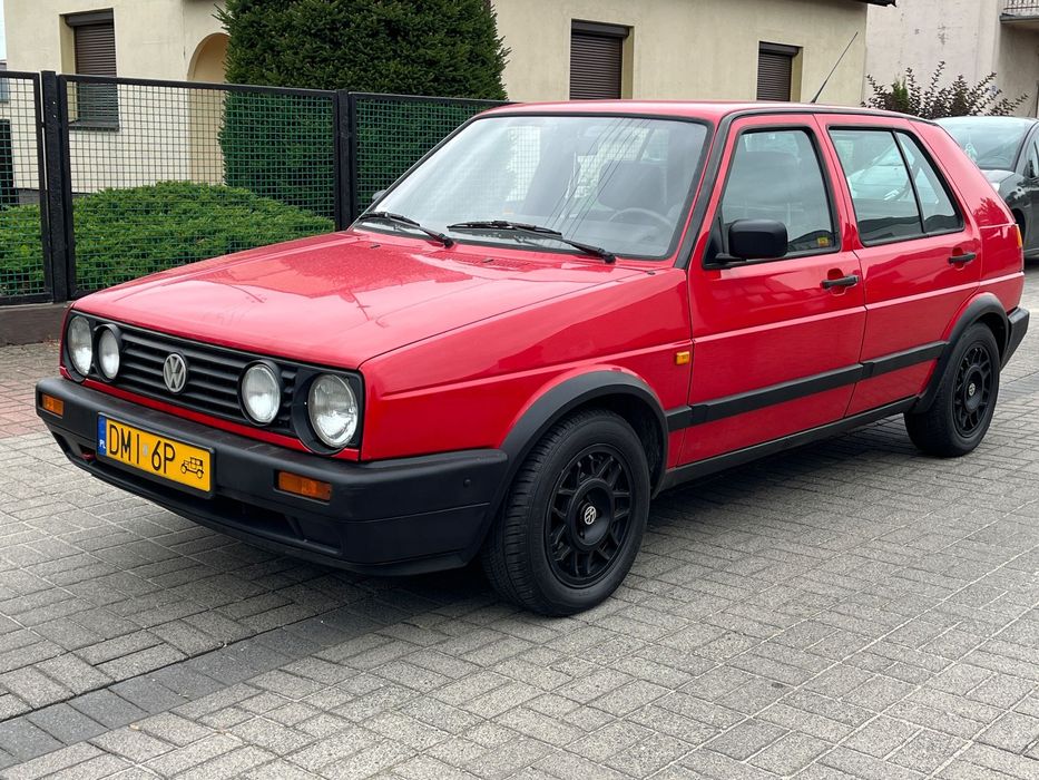 Volkswagen Golf Golf II 1.6i Boston 5 bieg wspomaganie Zabytkowe tablice
