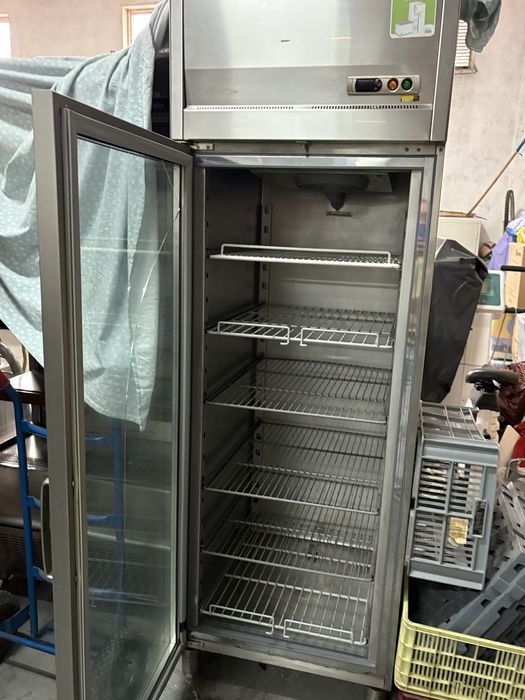 Arca vertical refrigerada