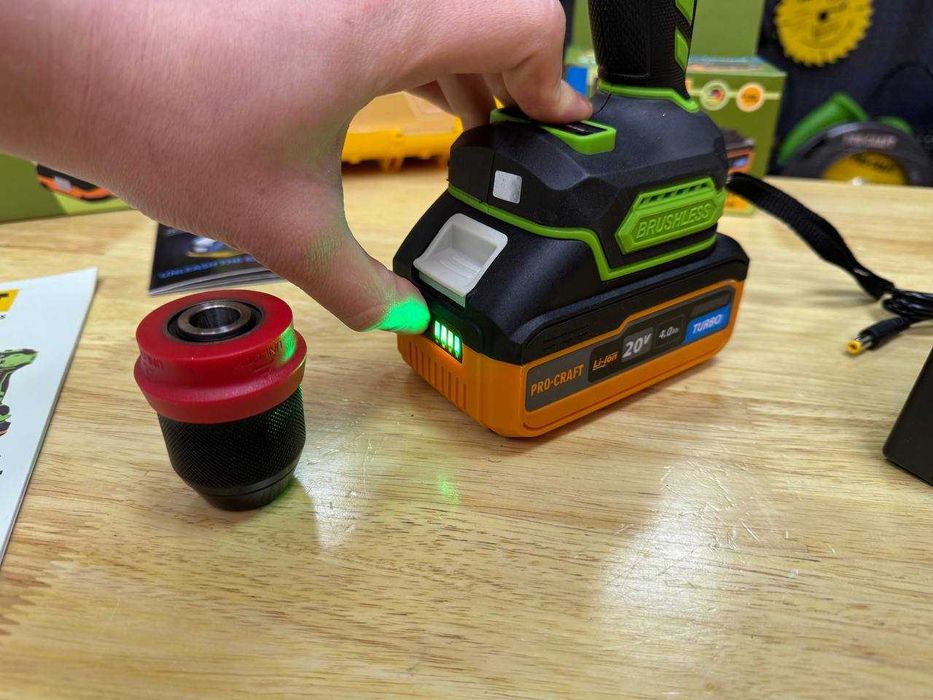 Вигідний Набір Шуруповерт Procraft (знімний патрон) + Акб TURBO 4.0 Ah
