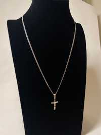 Srebrny łańcuszek splot Gucci + krzyżyk katolicki