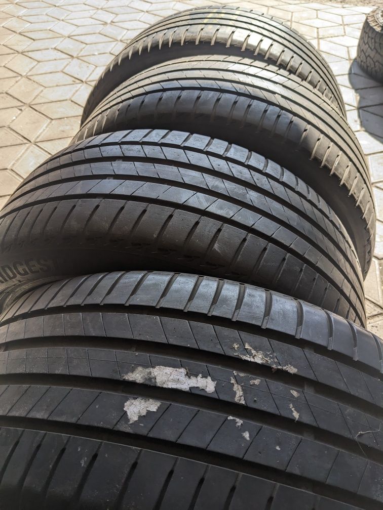 245/40R19 Bridgestone Turanza комплект