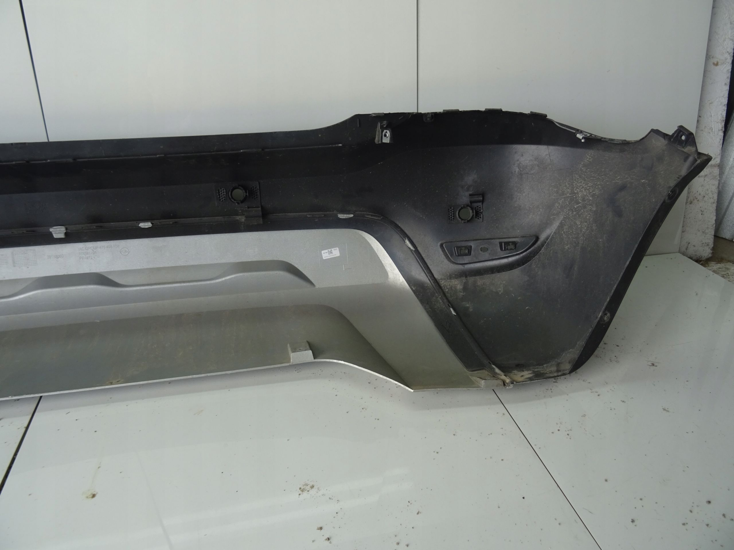 Opel Crossland X Lift 20  Zderzak tył oryginał