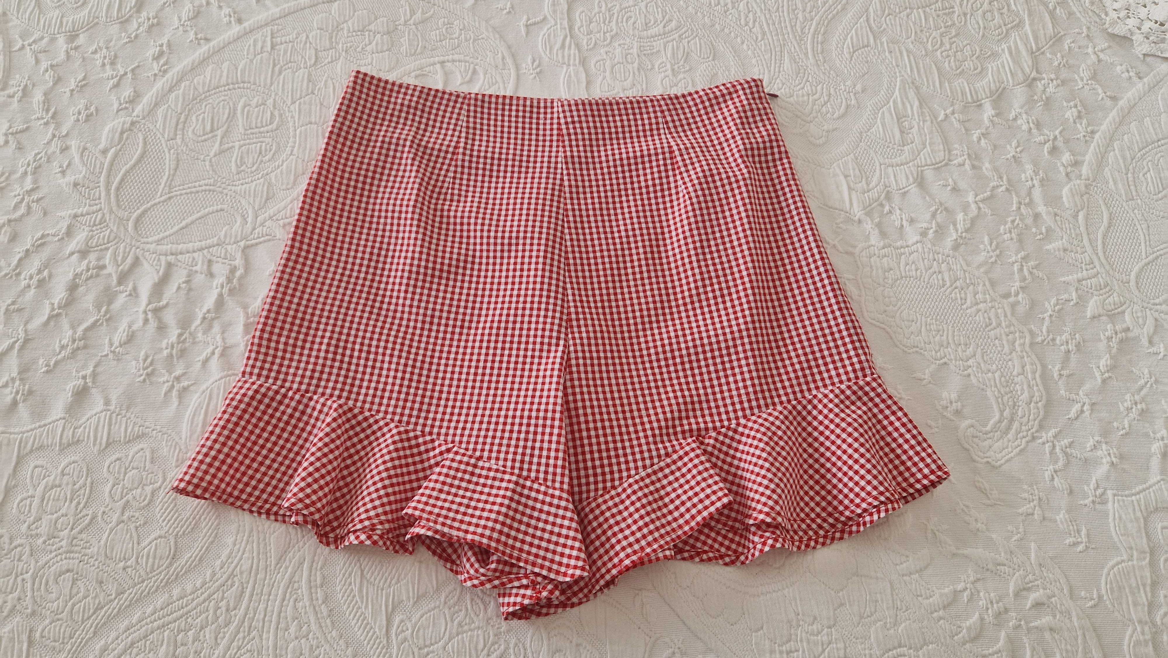 Calções vichy, branco e vermelho, tamanho S
