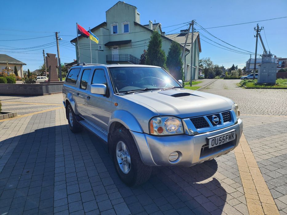 Nissan Navara 2.5 diesel IDEAl!!!