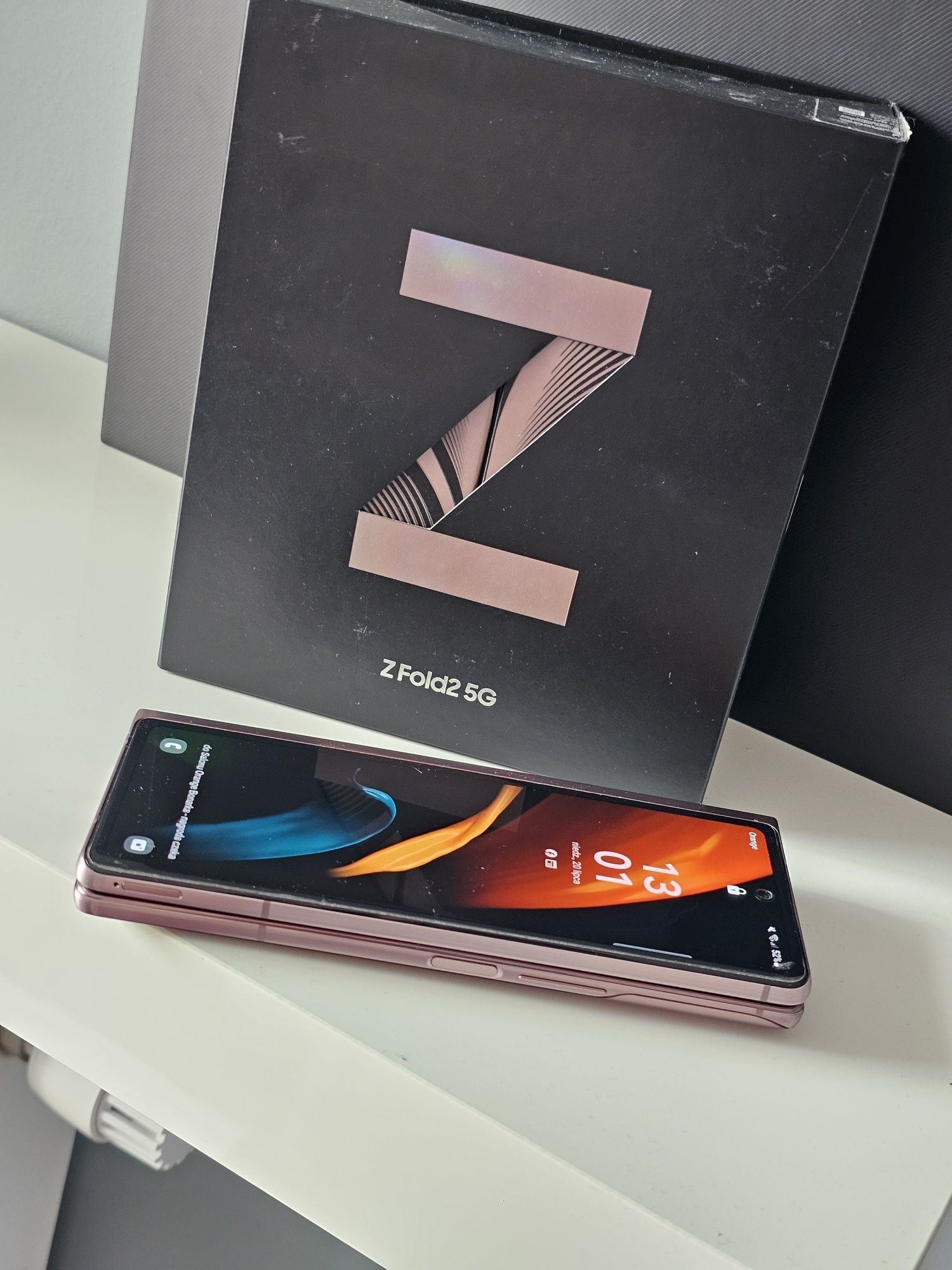 Samsung Galaxy Z Fold 2 12/256GB Miedziany - stan niemal idealny
