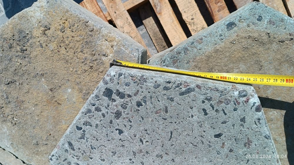 Плитка тротуарна  бруківка