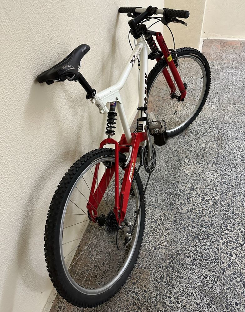 BTT Proflex 757 expert series made UsA