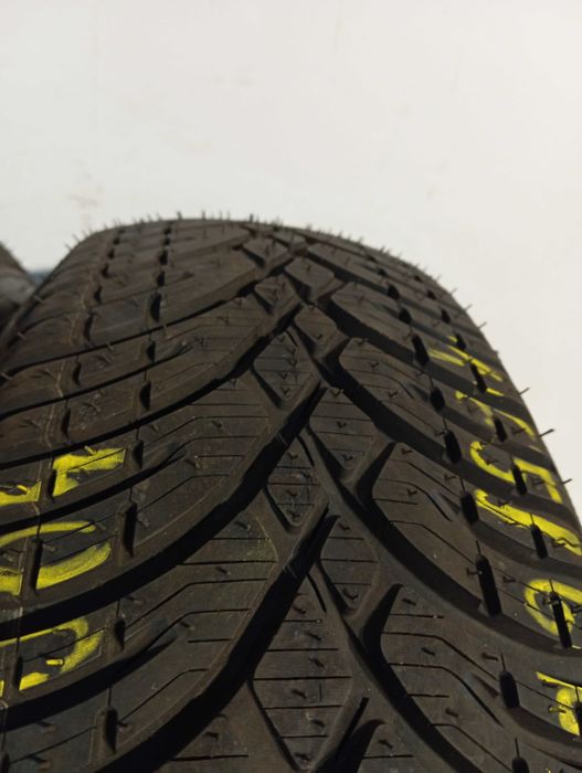 2x 165/60 R15 77T BFGoodrich g-Force Winter 2 2022r 7.9mm Nowe Demo
