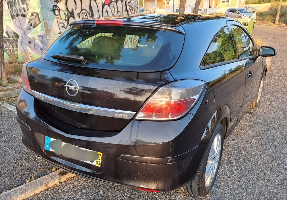 Opel Astra 1.9 GTC 5 lugares