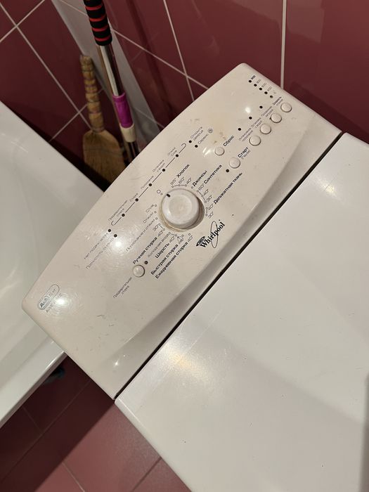 Пральна машинка Whirlpool на запчасті