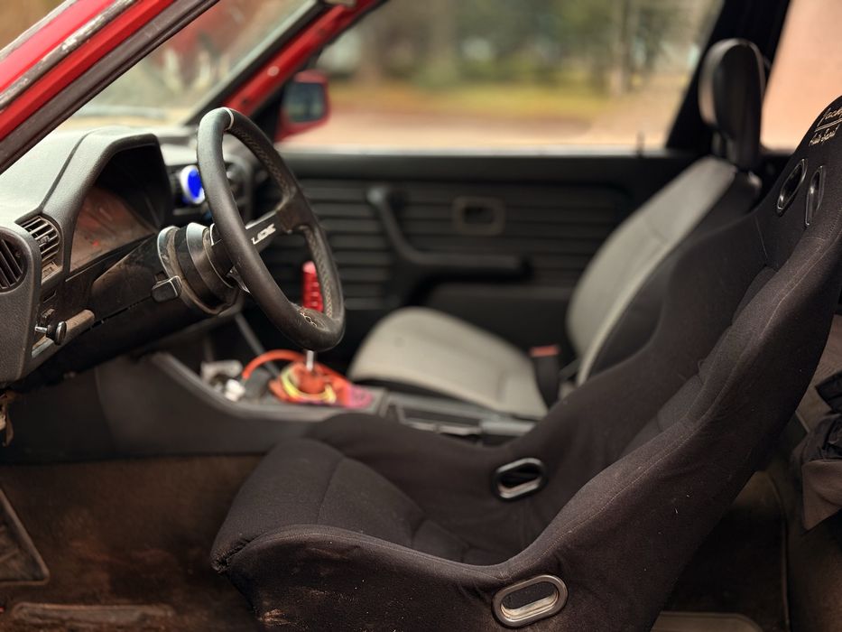 Продам корч е30 купе